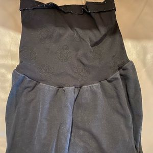 Jessica Simpson black maternity leggings